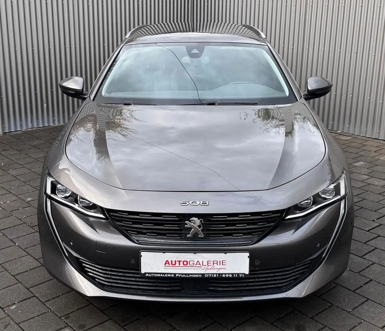 Peugeot 508 SW Allure Navi Tempomat SHZ Kamera 1.Hand Grau - 2