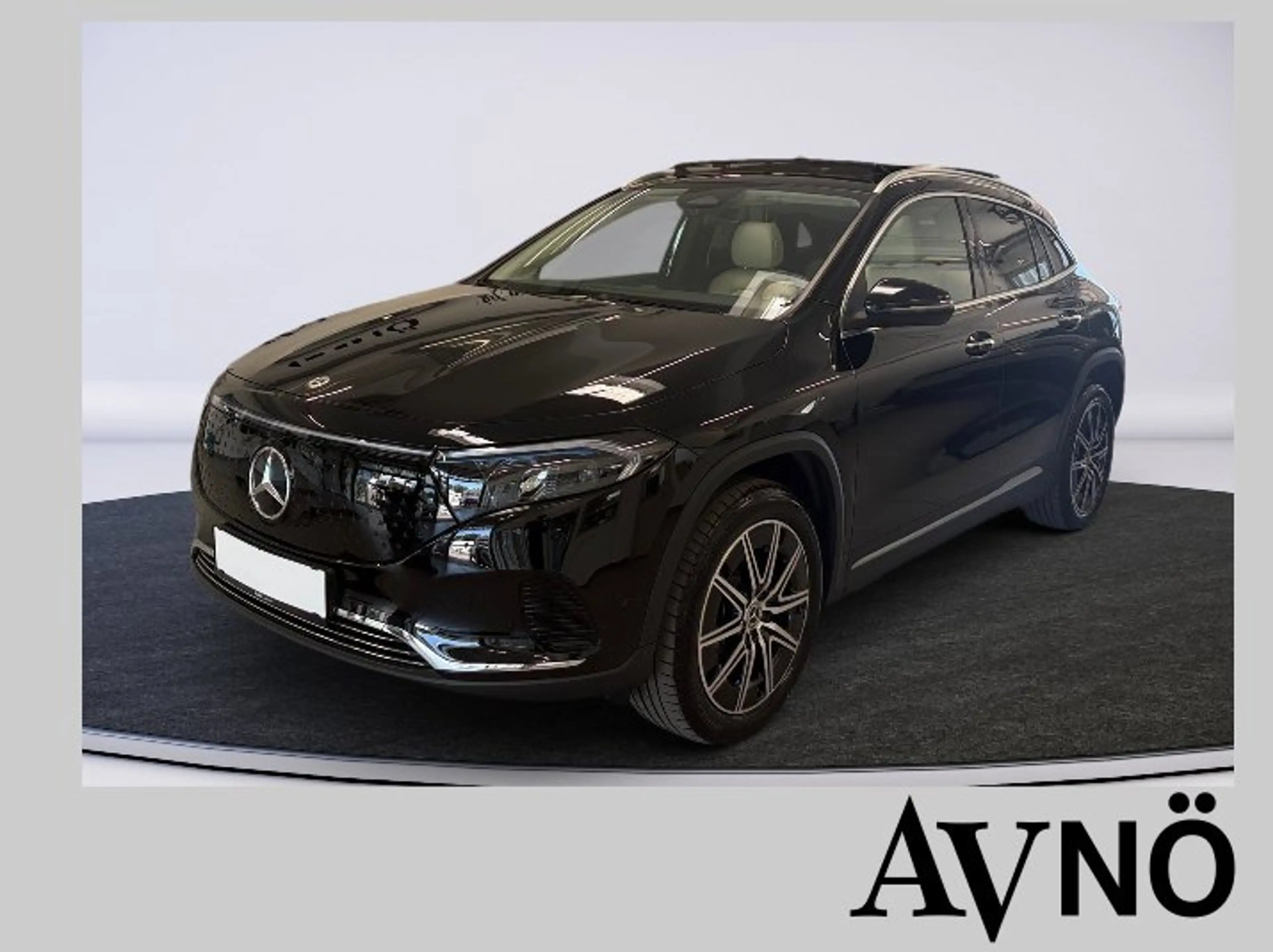 Mercedes-Benz EQA 300 4M AMG 19 ZOLL LMR PANO SD DISTRONIC