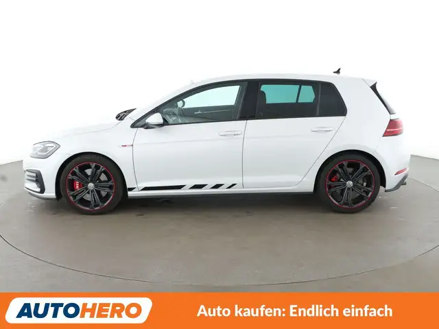 Volkswagen Golf view 3