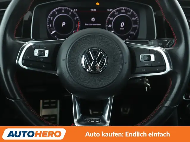 Volkswagen Golf view 19
