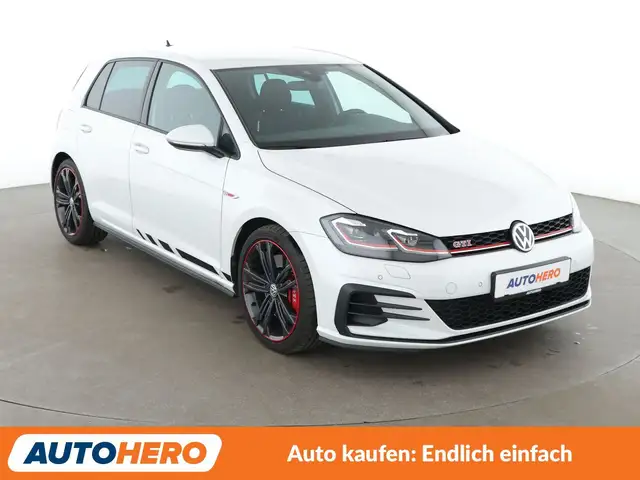 Volkswagen Golf view 8