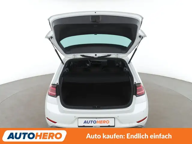 Volkswagen Golf view 16