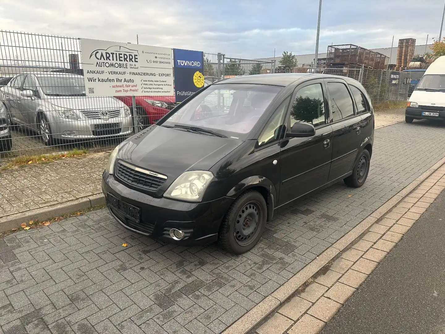 Opel Meriva Cosmo 1,7 CDTi *Klimaautom.*2xSitzheizung Schwarz - 1