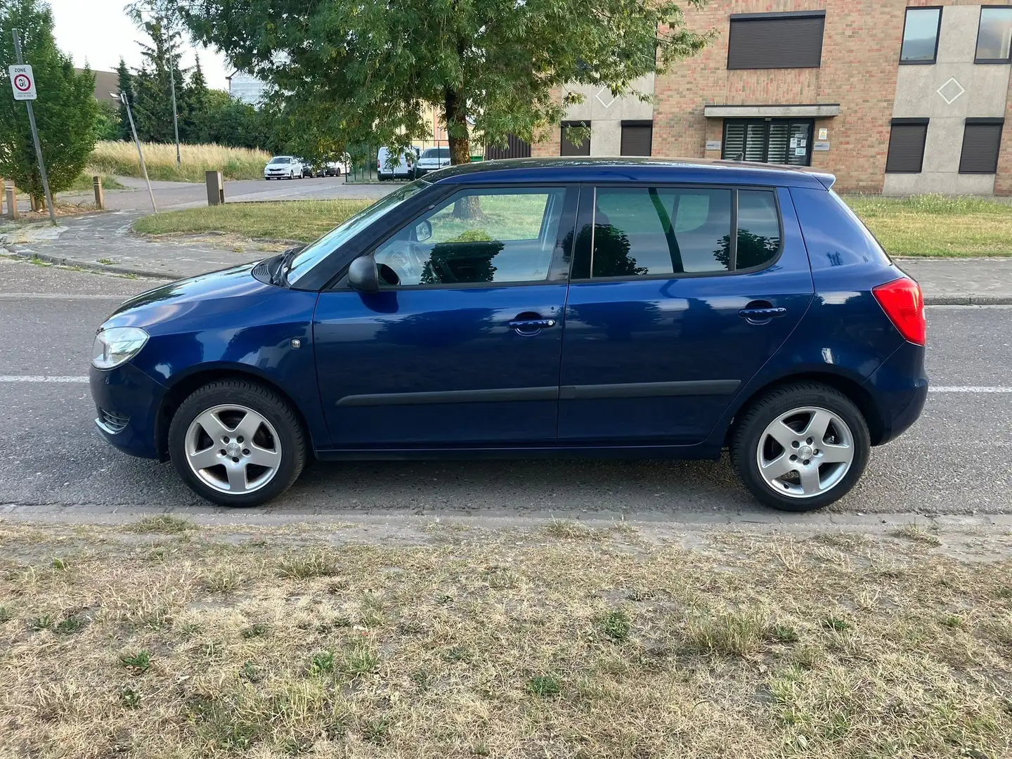 Skoda Fabia 1.2 TSI - AC + Keuring - Cruise Controle - Garanti Bleu - 2