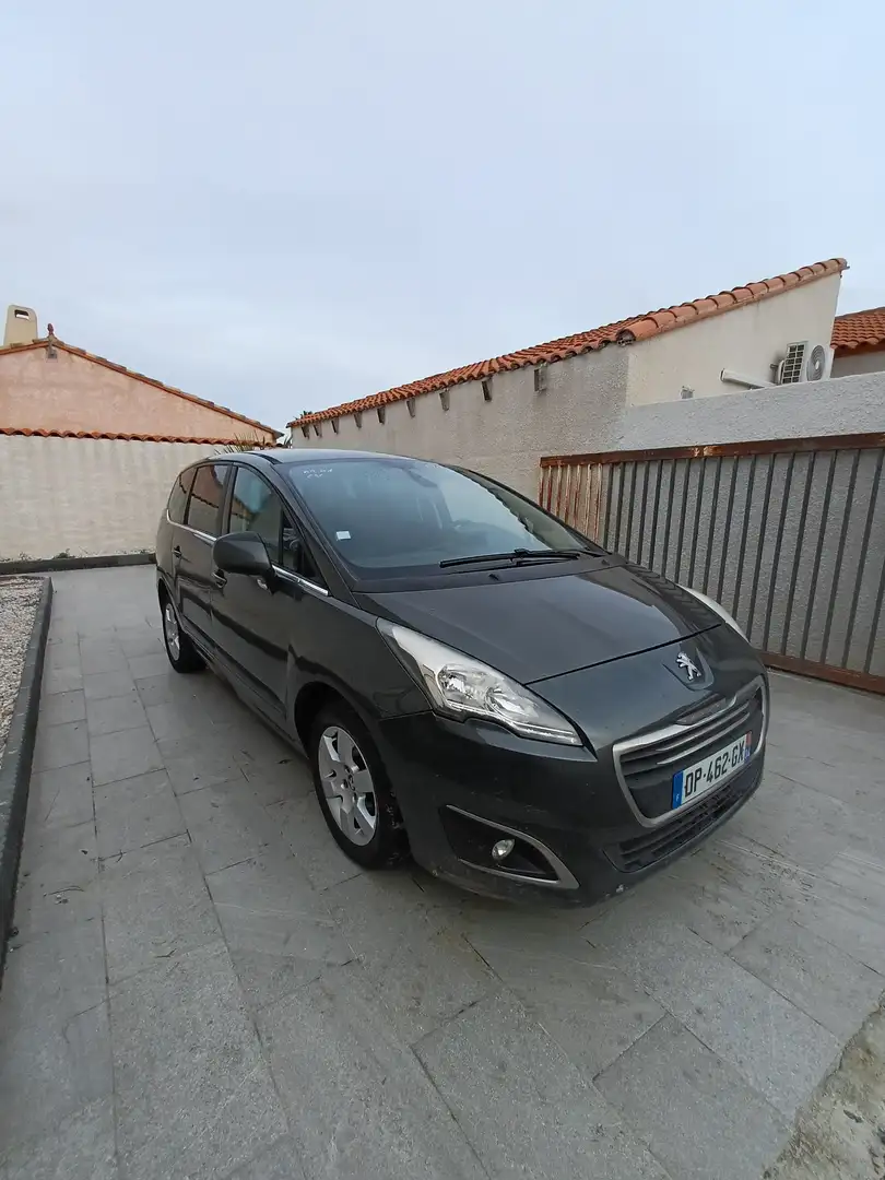 Peugeot 5008 1.6 e-HDi 115ch FAP ETG6 BLUE LION Business 5pl - 2
