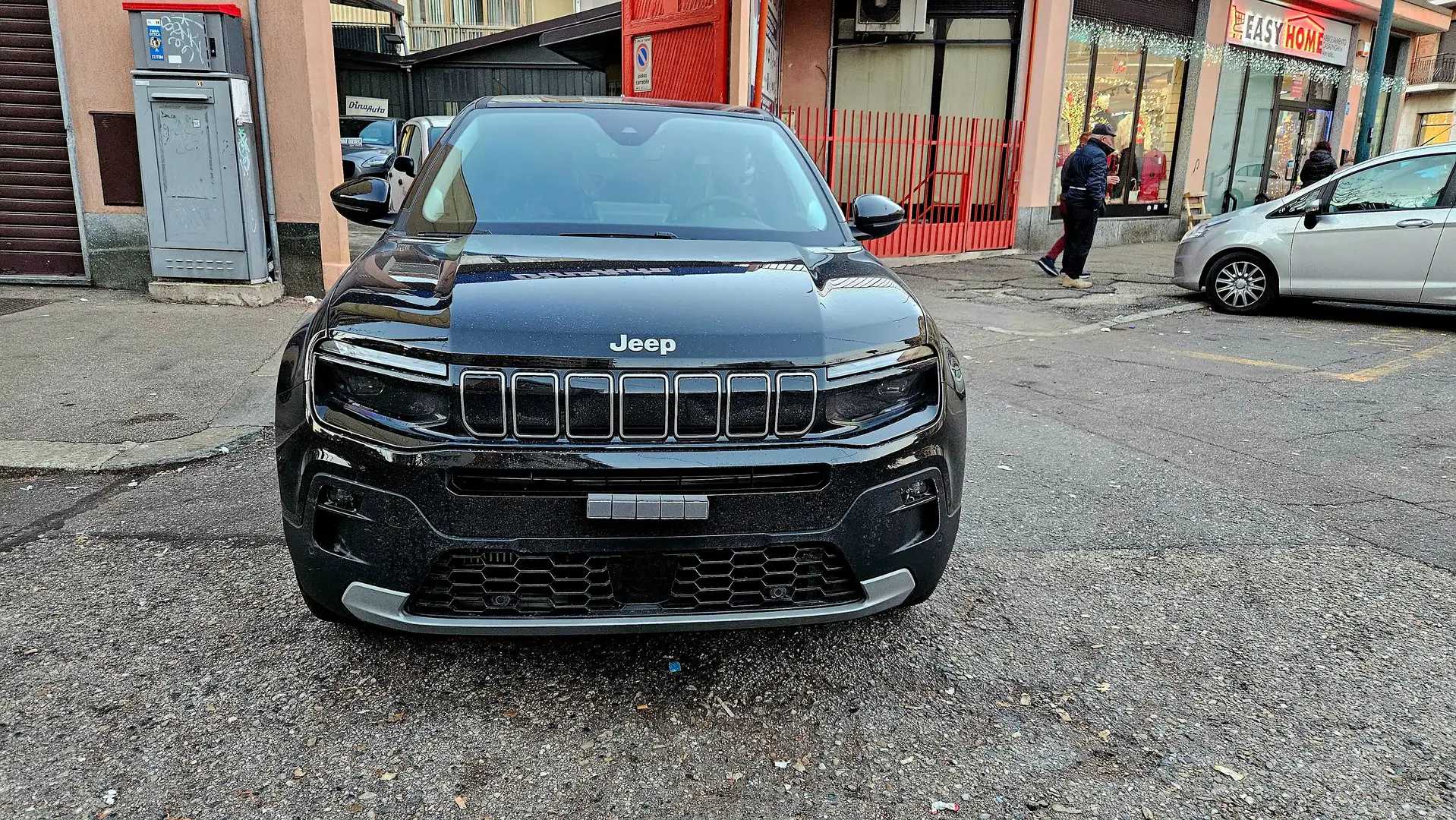 Jeep Avenger Avenger 1.2 turbo Summit fwd 100cv KM 0 Чорний - 2