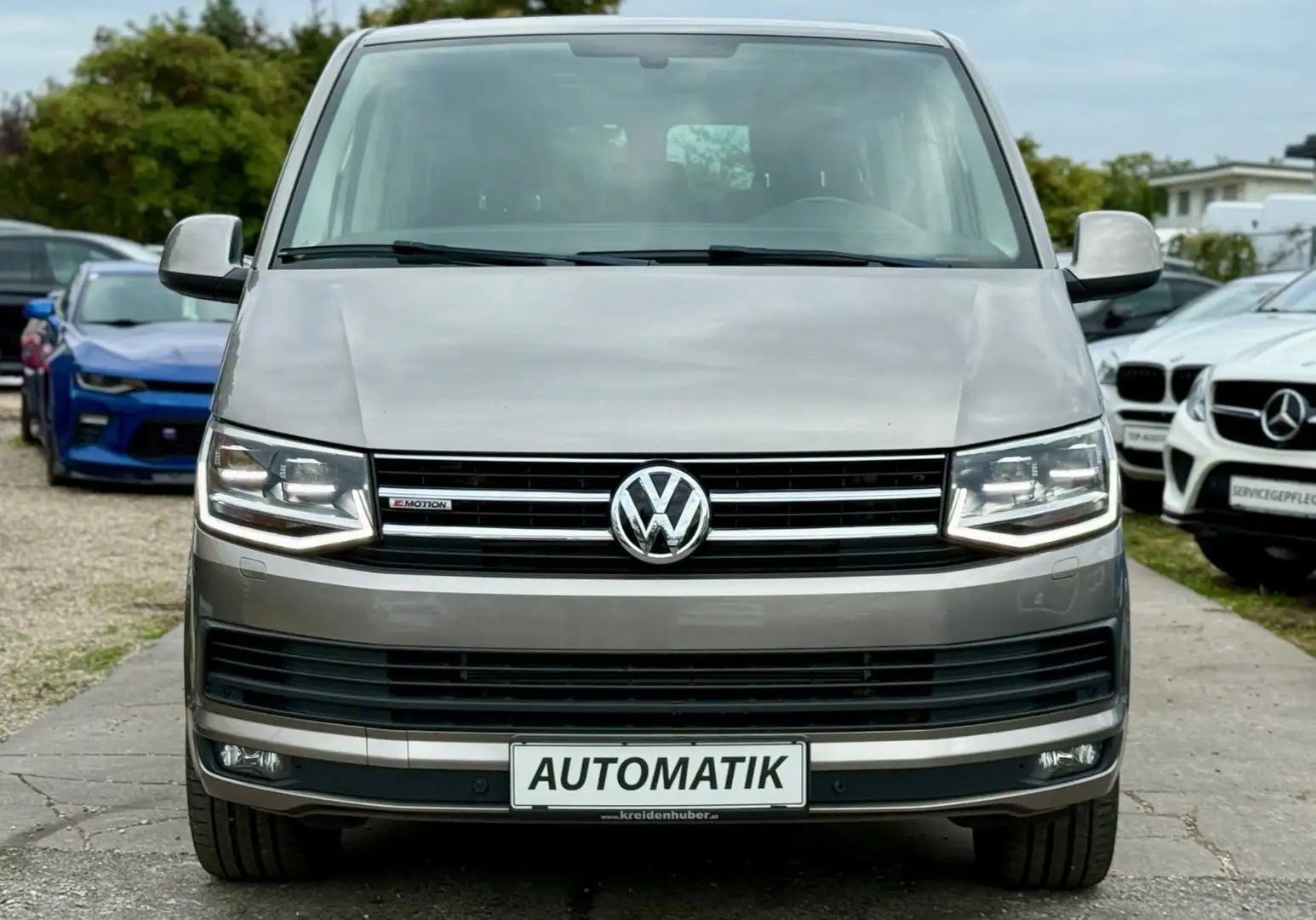 Volkswagen T6 Caravelle 2,0 TDI 4Motion DSG *8-Sitze +Servicegepflegt Com Braun - 2
