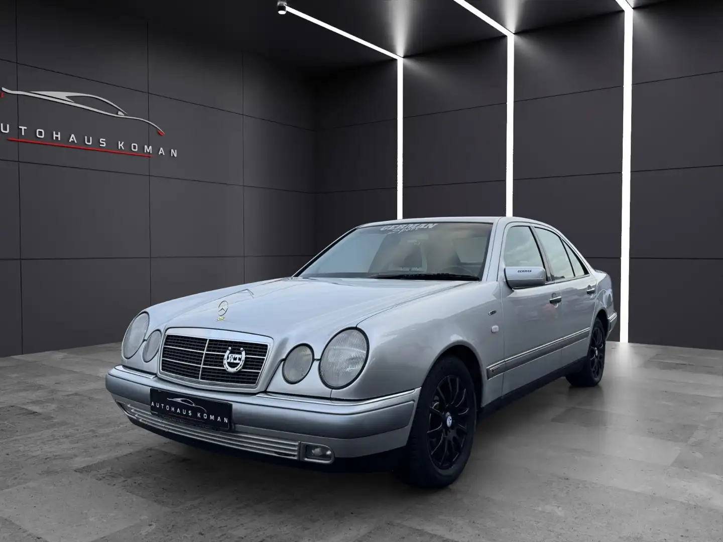 Mercedes-Benz E 280 Elegance/Automatik/Klima/LIEBHABERFAHRZEUG Plateado - 1