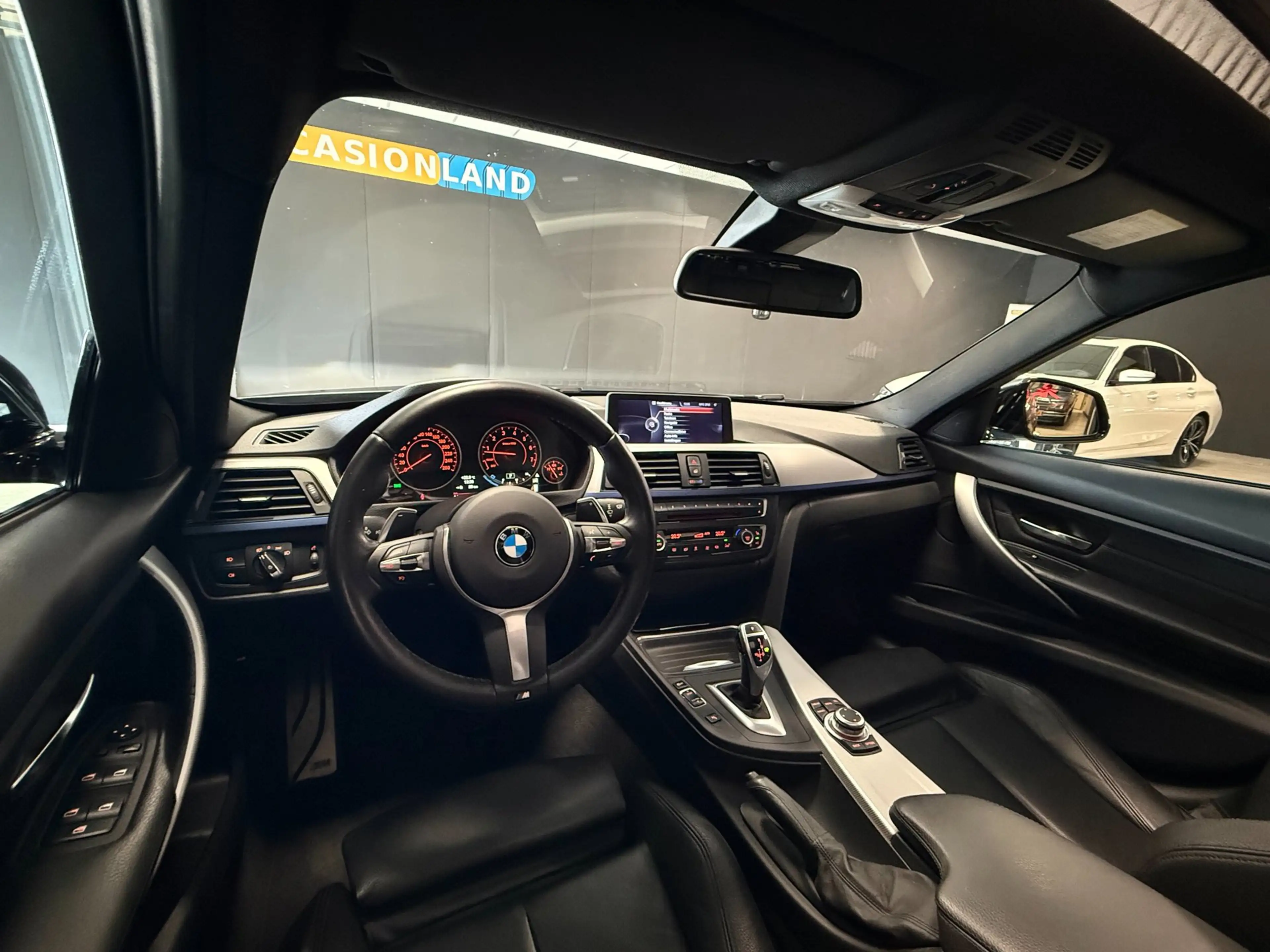 BMW 328 3-serie Touring 328i Upgrade Edition M-Sport|PANO| — photo 11