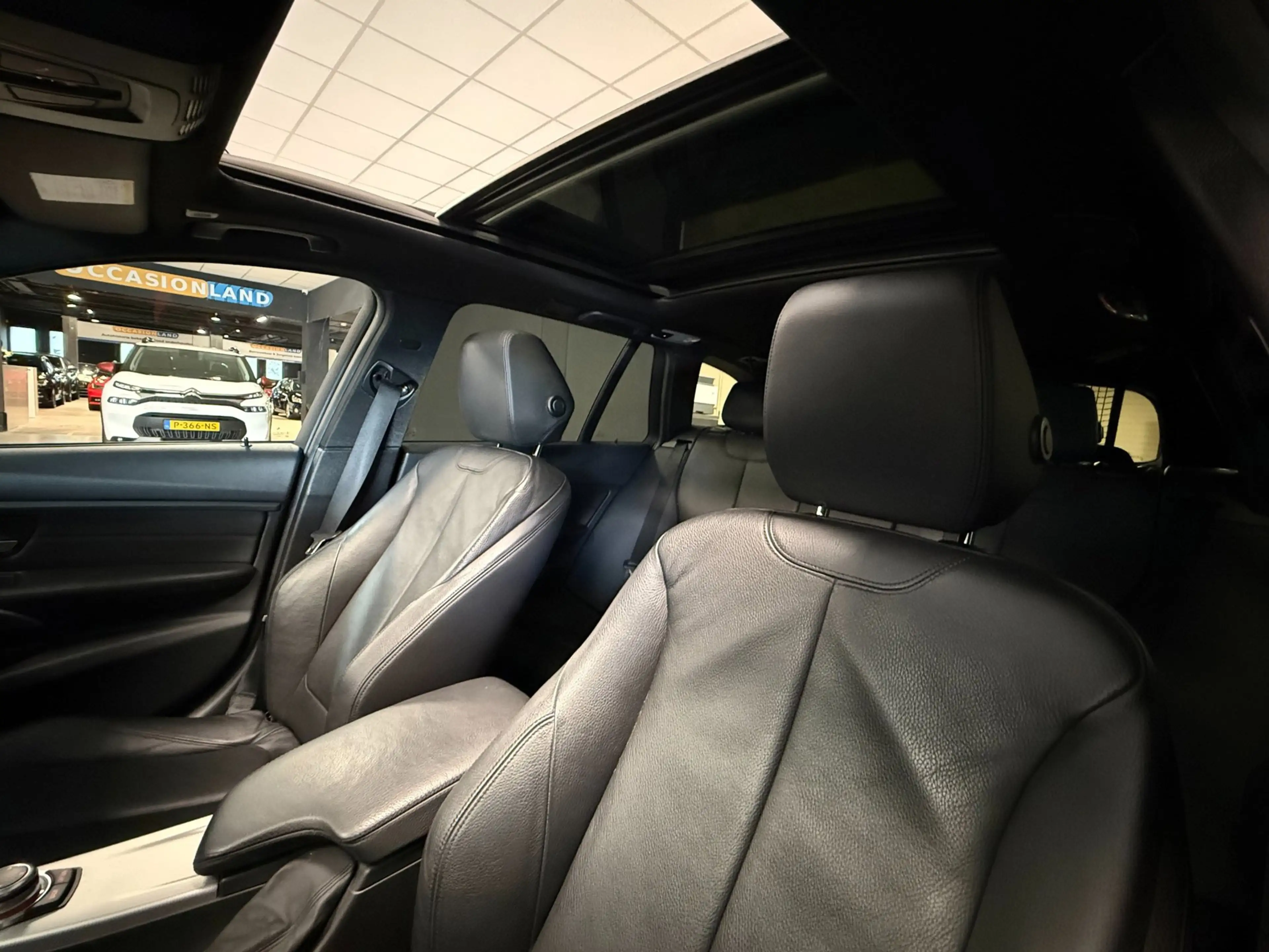 BMW 328 3-serie Touring 328i Upgrade Edition M-Sport|PANO| — photo 27