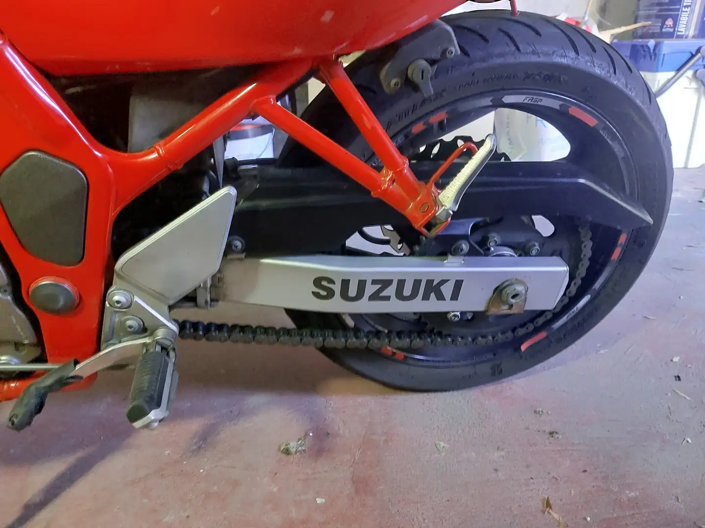 Suzuki Bandit 600 naked - 2