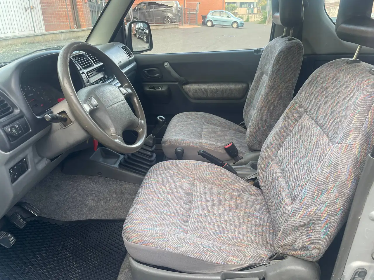 Suzuki Jimny III 1.3 16v JLX 4wd, foto 11