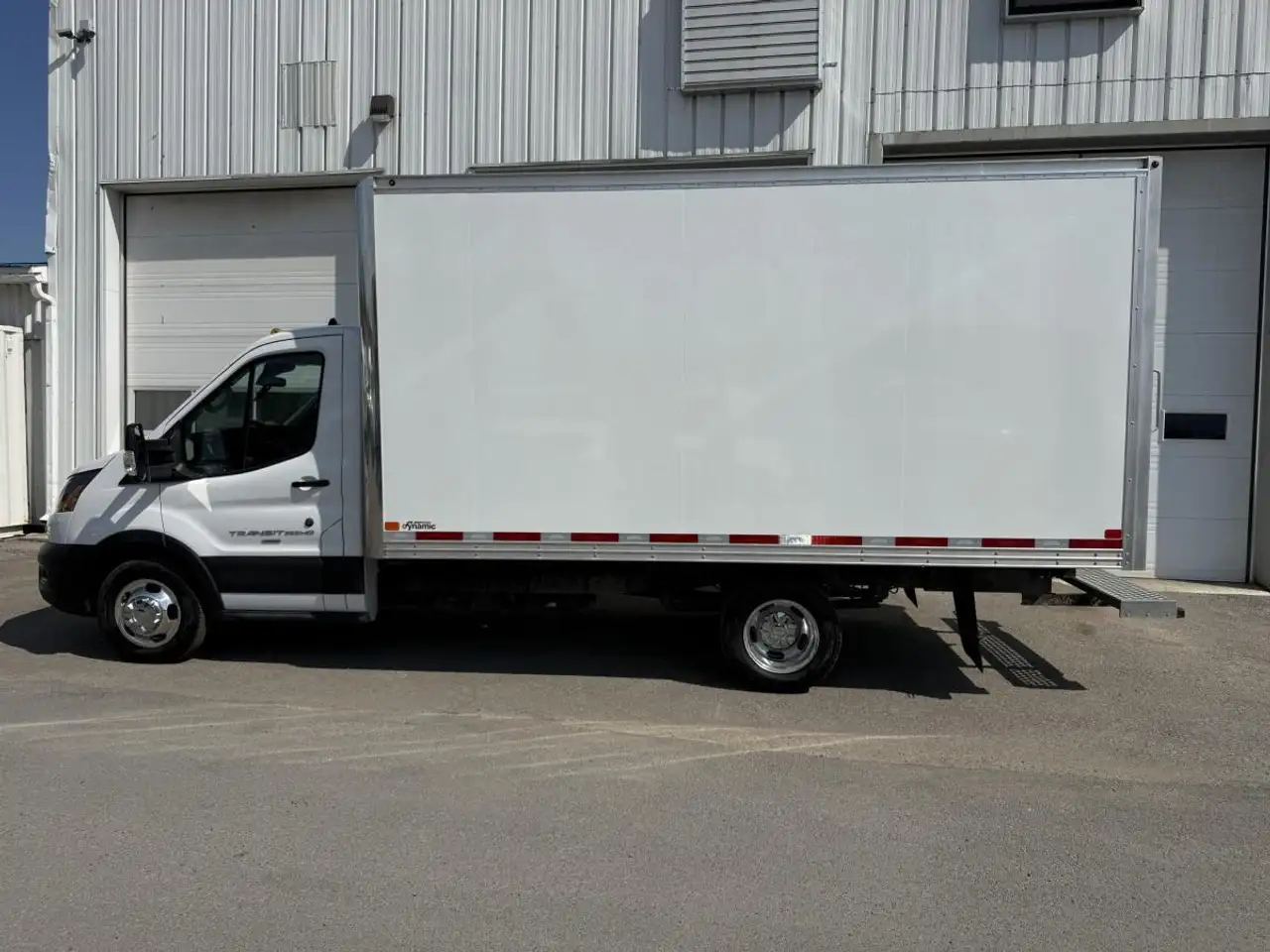 Ford Transit Cargo Van снимка Ford Transit Cargo Van