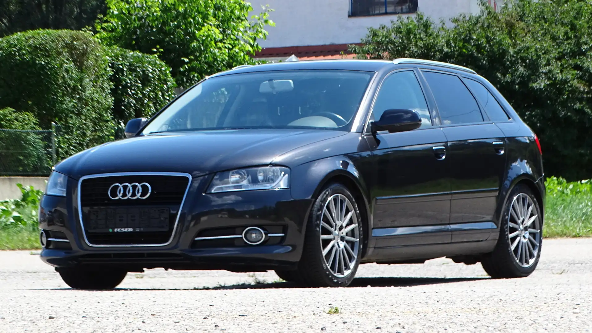 Audi A3 1.4 TFSI Attraction-Neue Steuerkette- Grau - 1