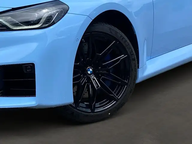 BMW M2 view 6