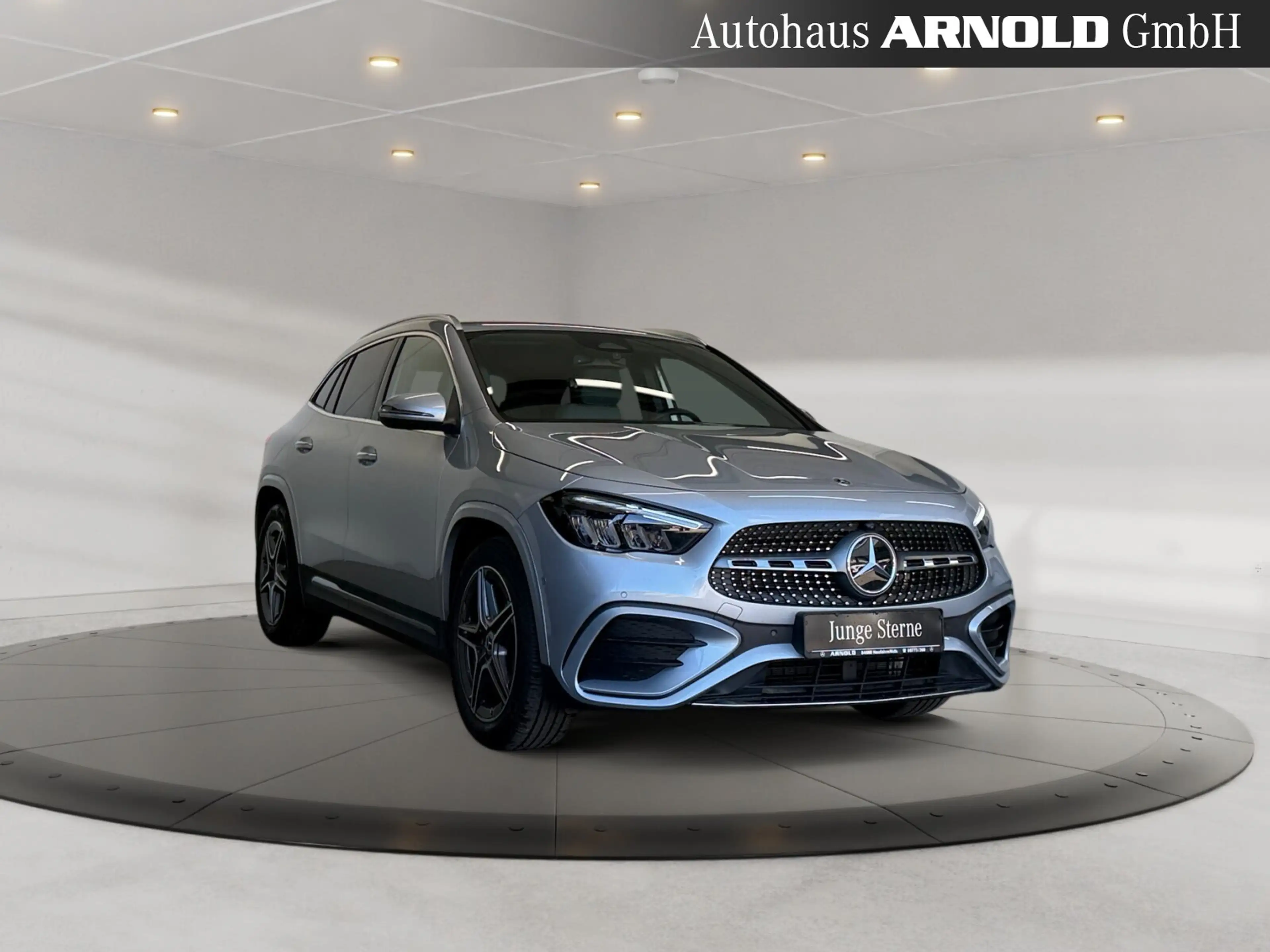 Mercedes-Benz GLA 200 GLA 200 AMG-Line el-Klappe KeylessGo LED Leder BC — photo 6