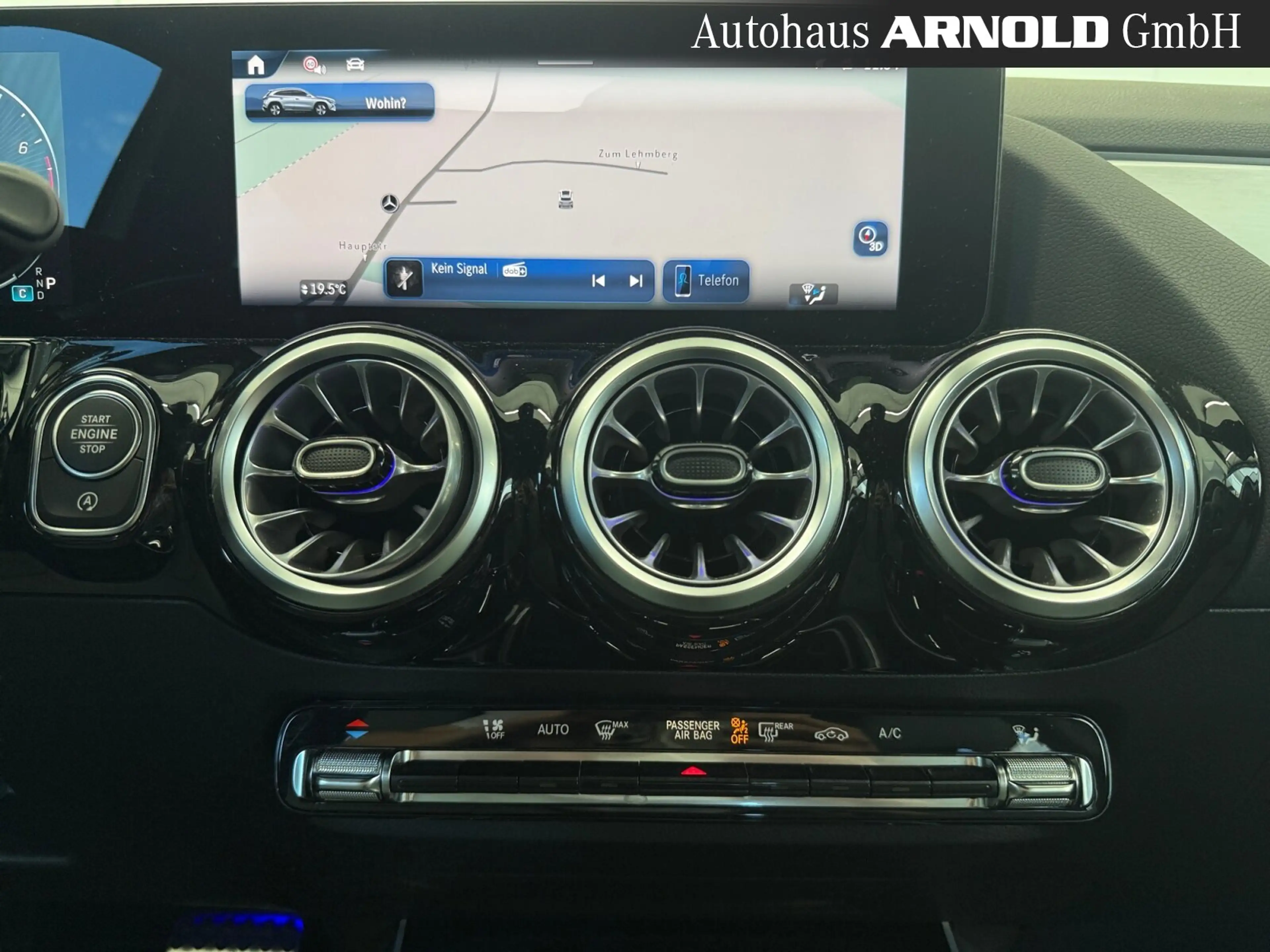 Mercedes-Benz GLA 200 GLA 200 AMG-Line el-Klappe KeylessGo LED Leder BC — photo 10