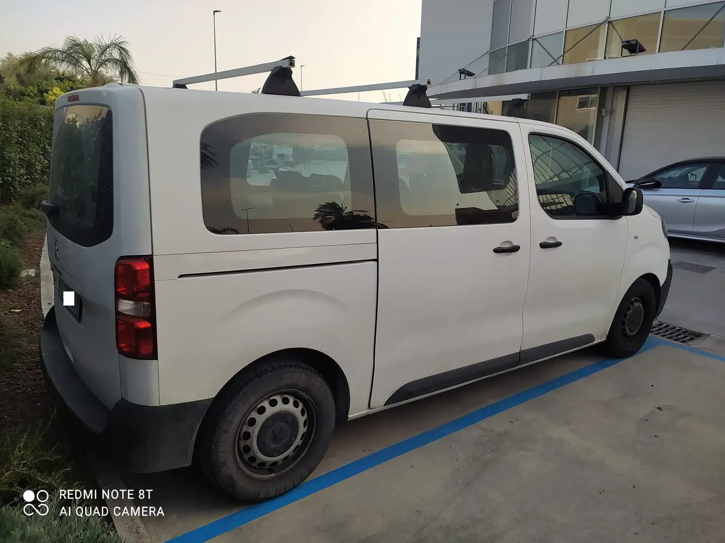 Peugeot Expert Traveller 6 Posti Bianco - 2