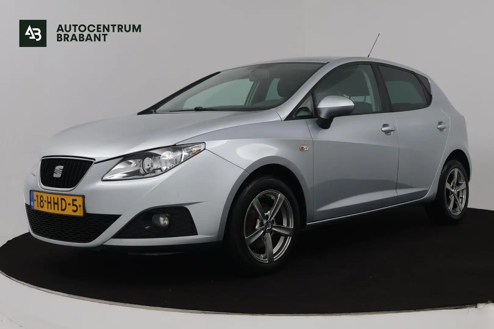 SEAT Ibiza 1.4 Style (AIRCO, RADIO) Gris - 1
