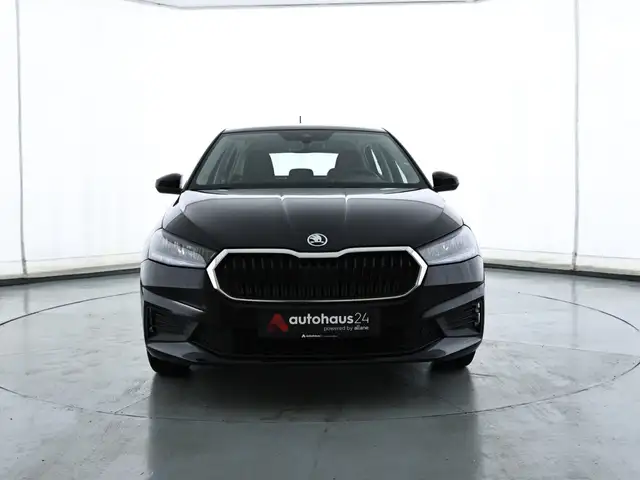 Skoda Fabia view 2