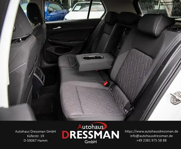 Volkswagen Golf view 11