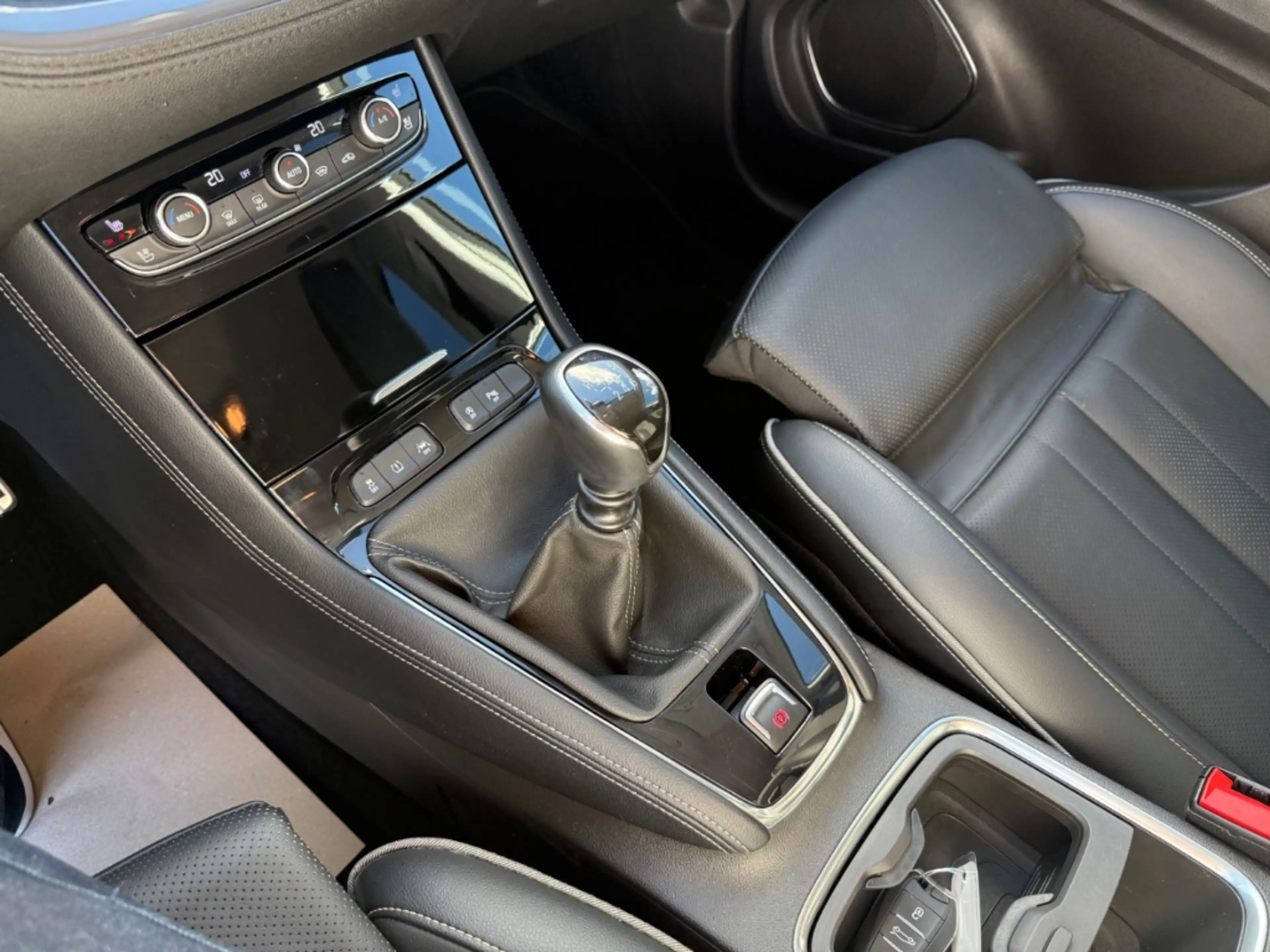 Opel Grandland INNOVATION in Vollausstattung — photo 15