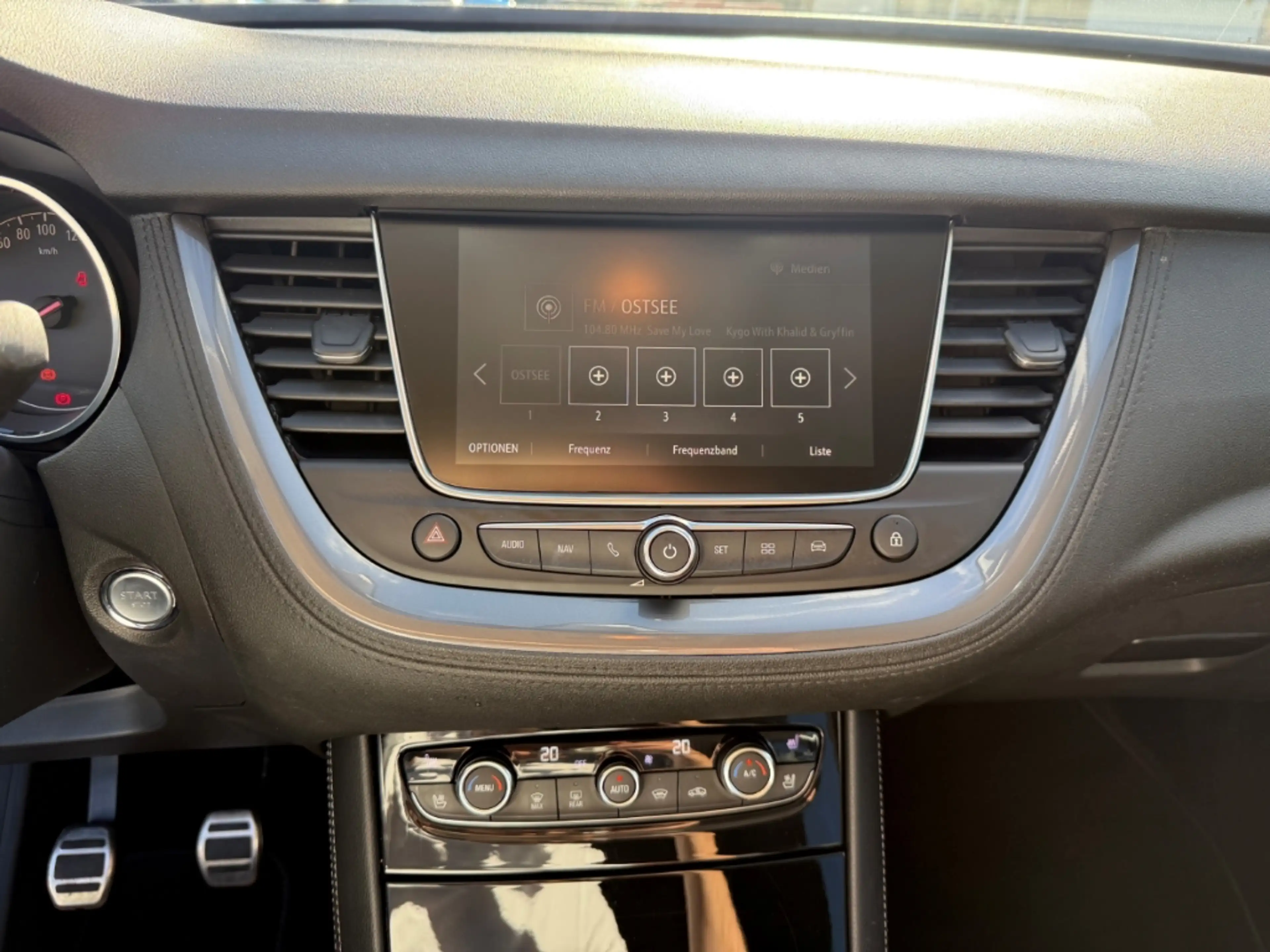 Opel Grandland INNOVATION in Vollausstattung — photo 12