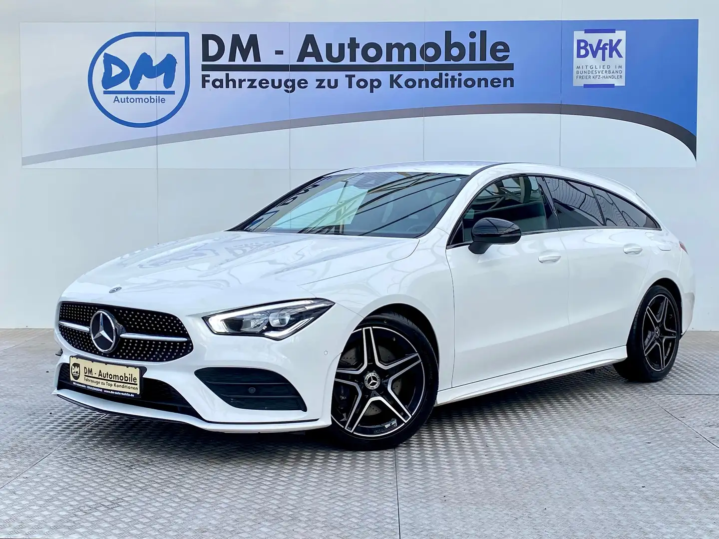Mercedes-Benz CLA 200 7G-DCT AMG-Line NIGHT NAVI LED AMBIENTE KAMERA SHZ Blanc - 1