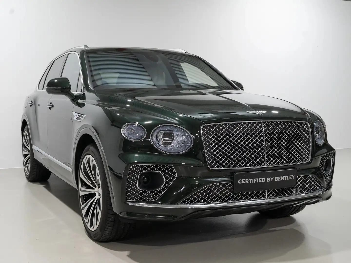 Bentley Bentayga Azure Hybrid Grün - 1