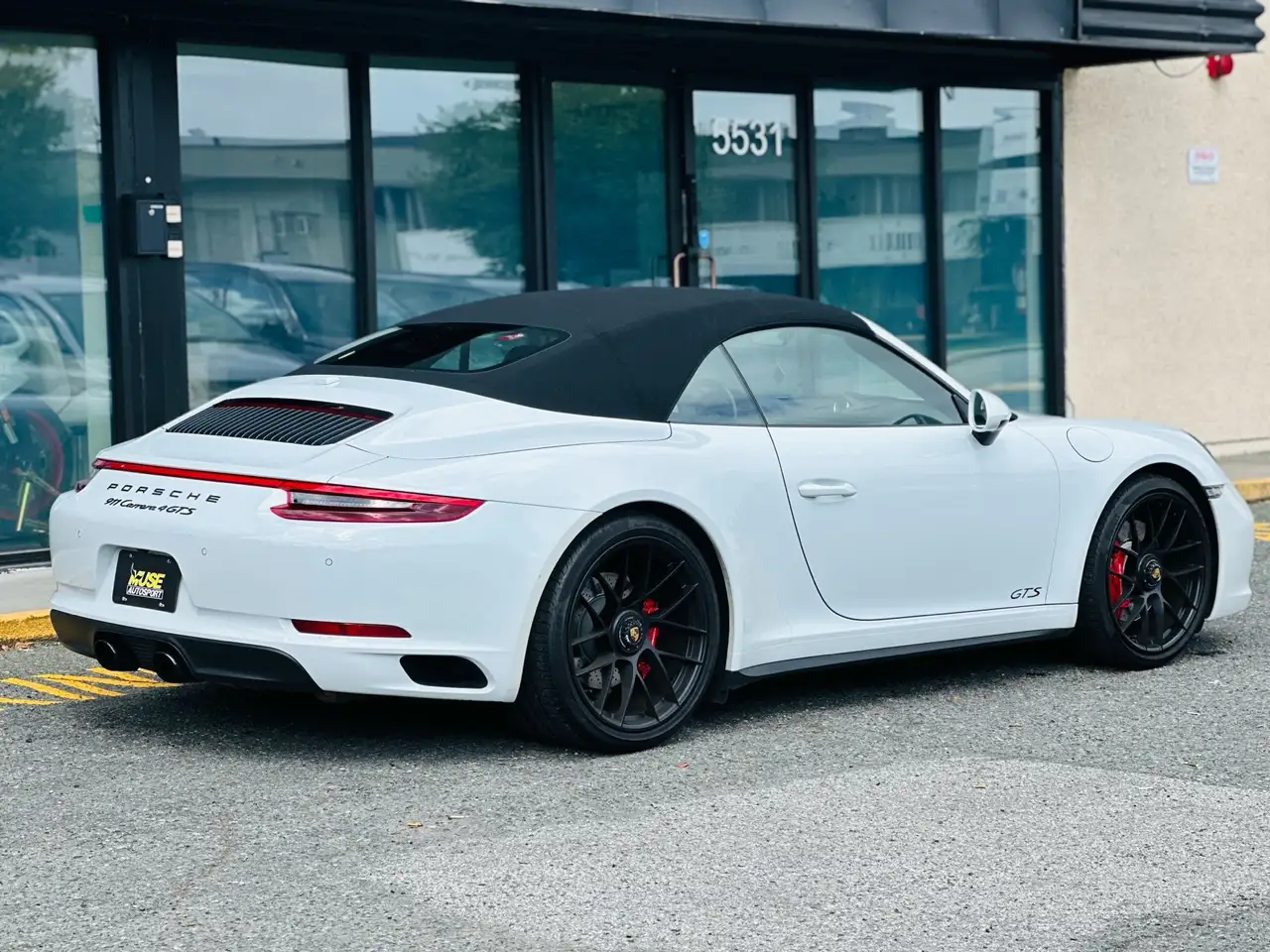 Porsche 911 снимка Porsche 911