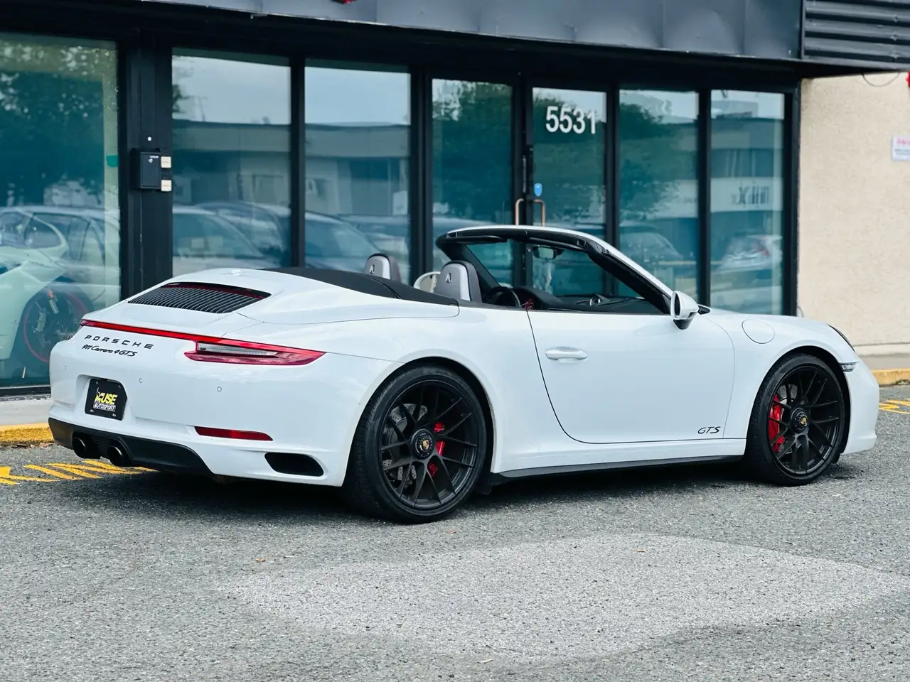 Porsche 911 снимка Porsche 911