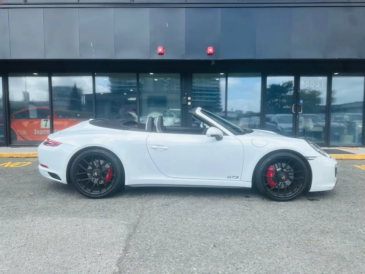 Porsche 911 снимка Porsche 911