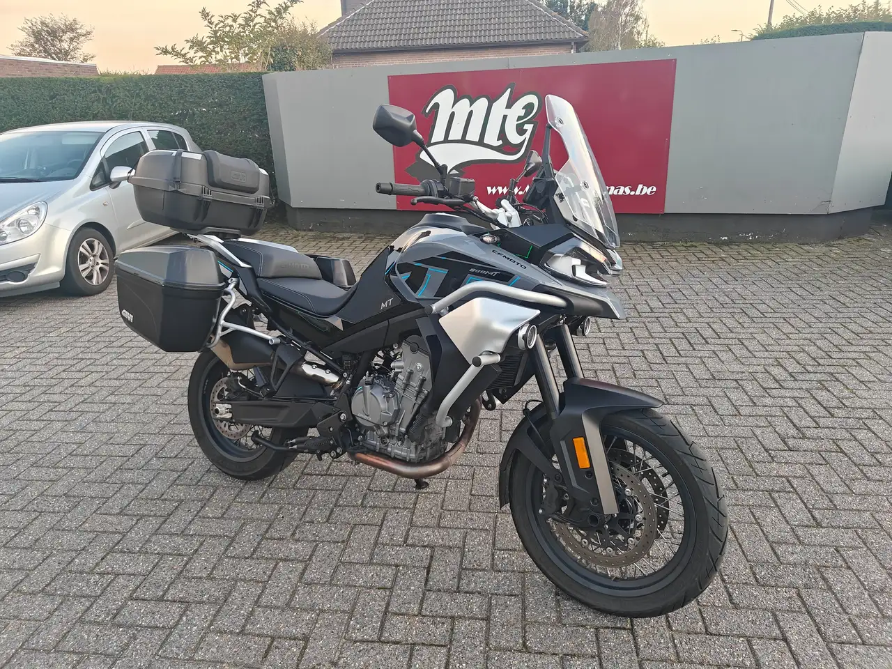 Cfmoto 800 MT