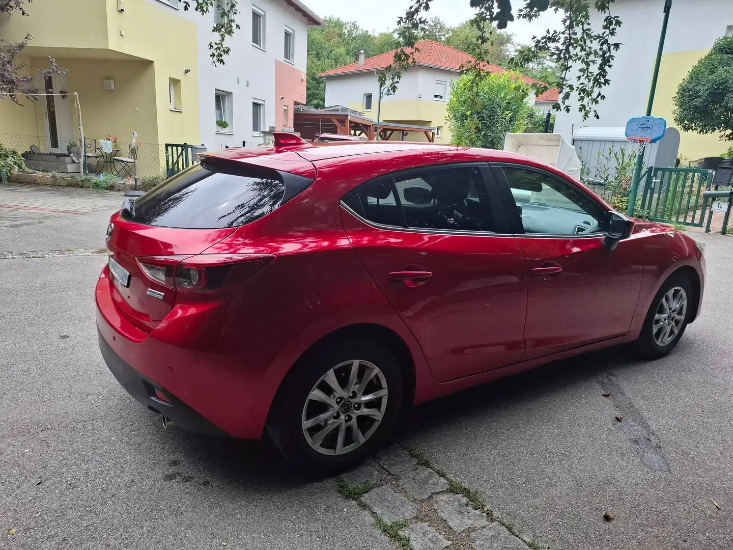 Mazda 3 Mazda 3 Sport G100 Attraction Attraction Rot - 2