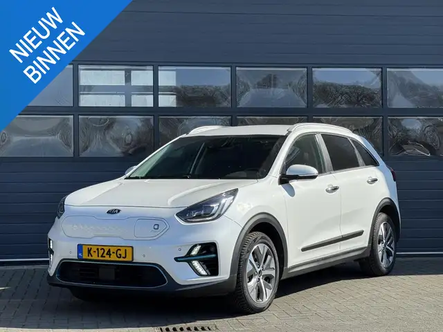 Kia e-Niro EXECUTIVELINE 64 KWH I 3-FASE LADEN I 100% SOH I T