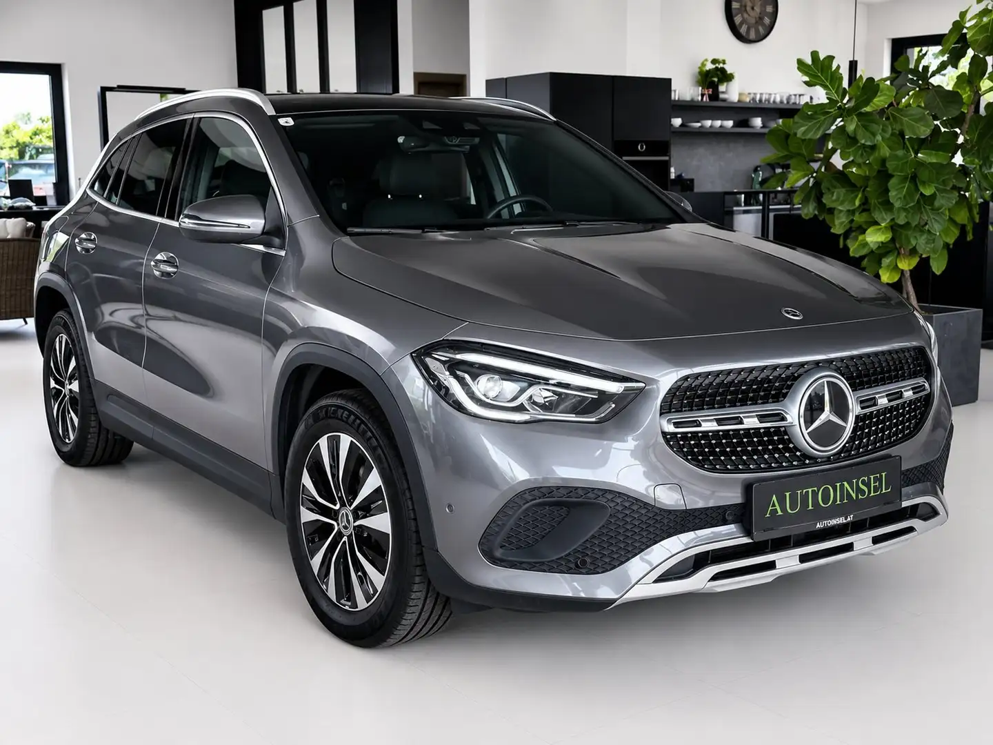 Mercedes-Benz GLA 250 e Kamera SZH 1.Besitz Grau - 2