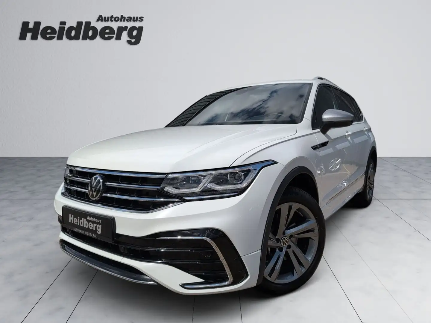 Volkswagen Tiguan Allspace R-LINE  AHK-schw. Standhzg. Navi Blanc - 1