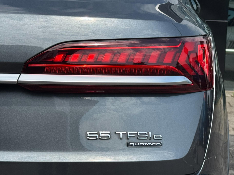 Audi Q7 55 TFSI e quattro Pro Line S- Panoramadak — photo 5