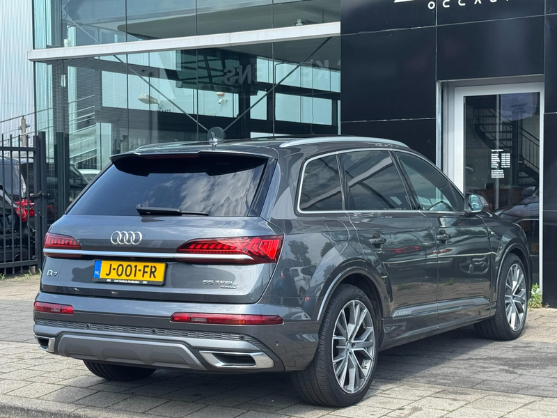 Audi Q7 55 TFSI e quattro Pro Line S- Panoramadak — photo 6