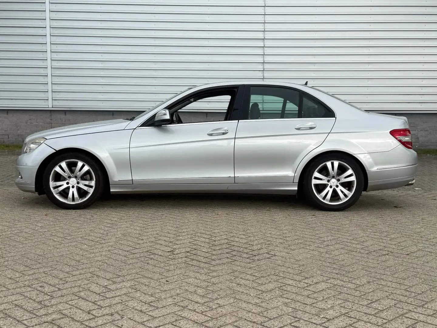 Mercedes-Benz C 200 K (INRUILKOOPJE) Grijs - 2