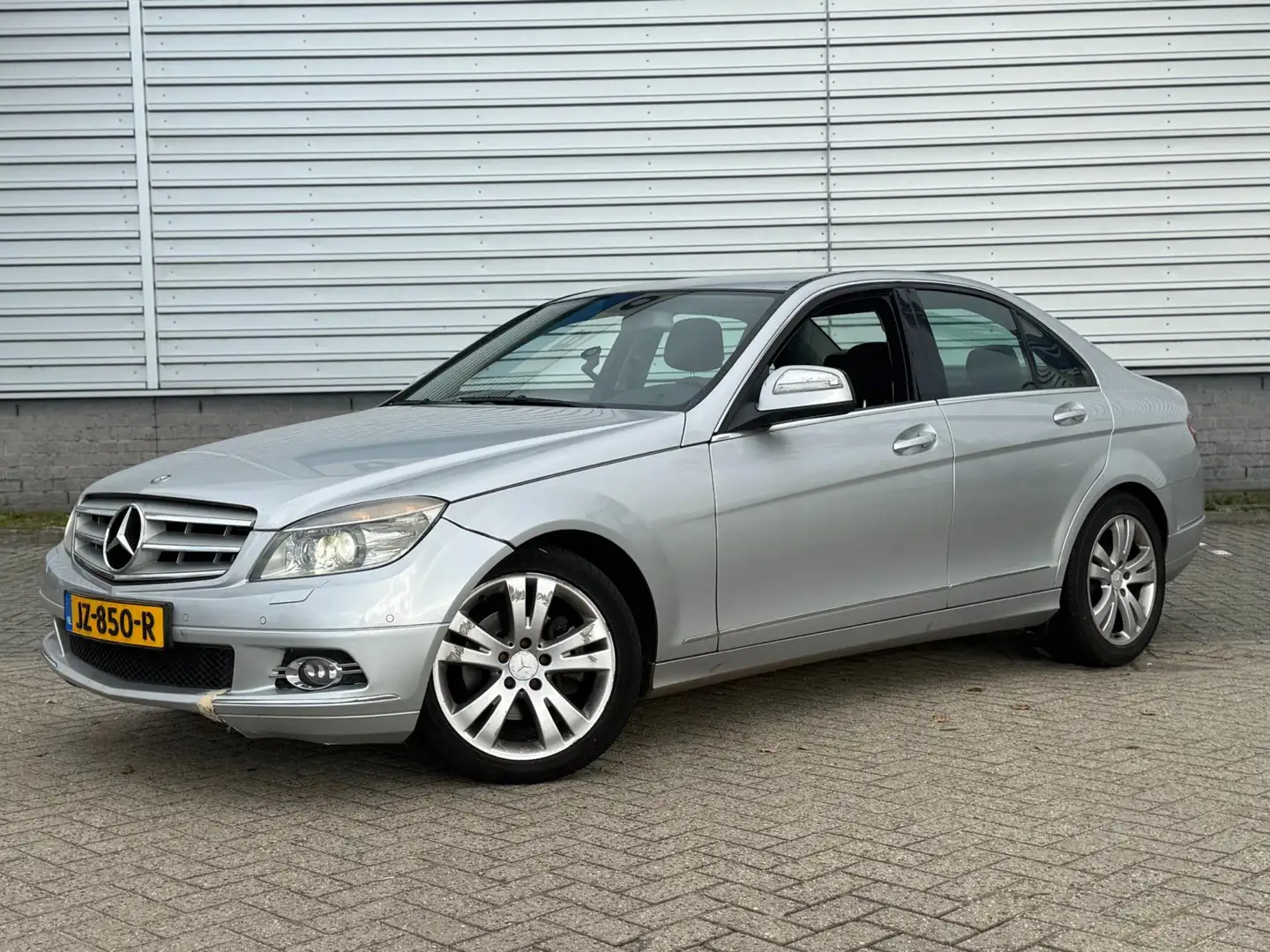 Mercedes-Benz C 200 K (INRUILKOOPJE) Grijs - 1