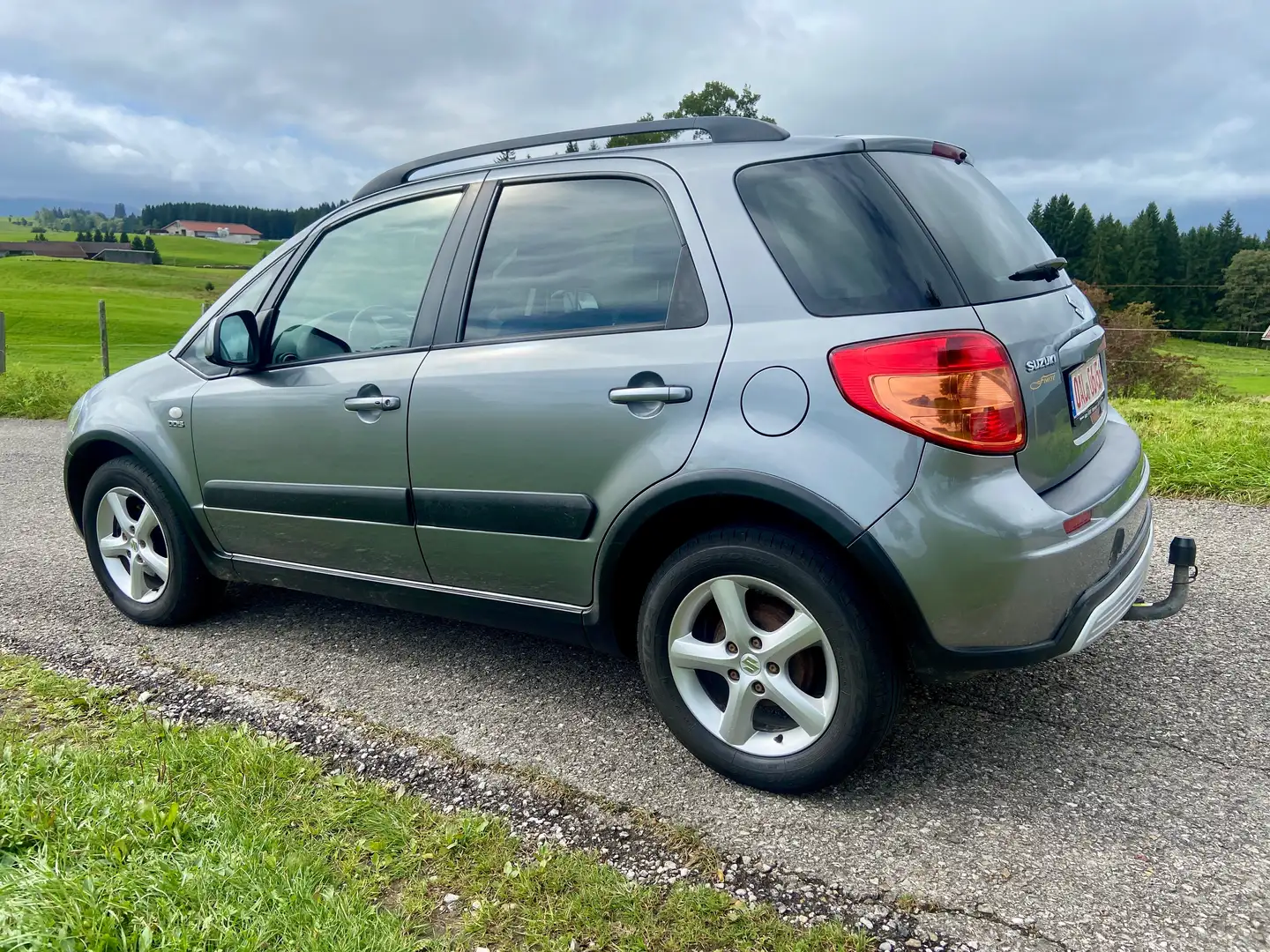 Suzuki SX4 Club Silber - 2