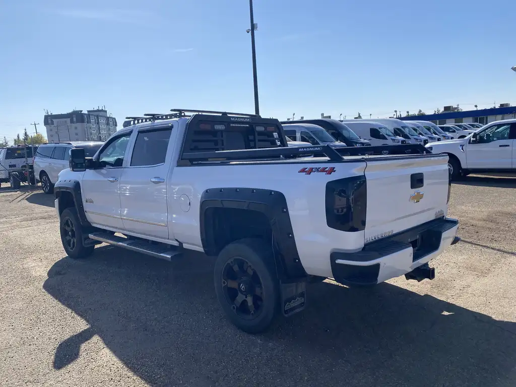 2019 Chevrolet Silverado 2500 High Country — photo 6