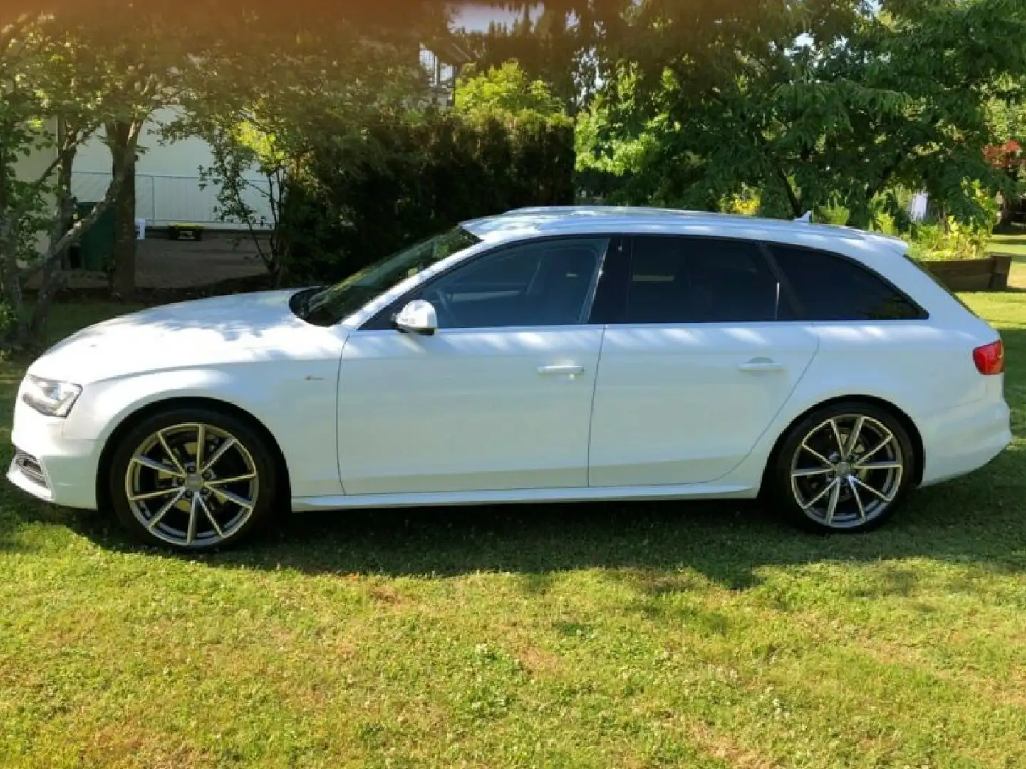 Audi A4 A4 Avant 2.0 TDI DPF clean diesel multitronic S li Weiß - 1