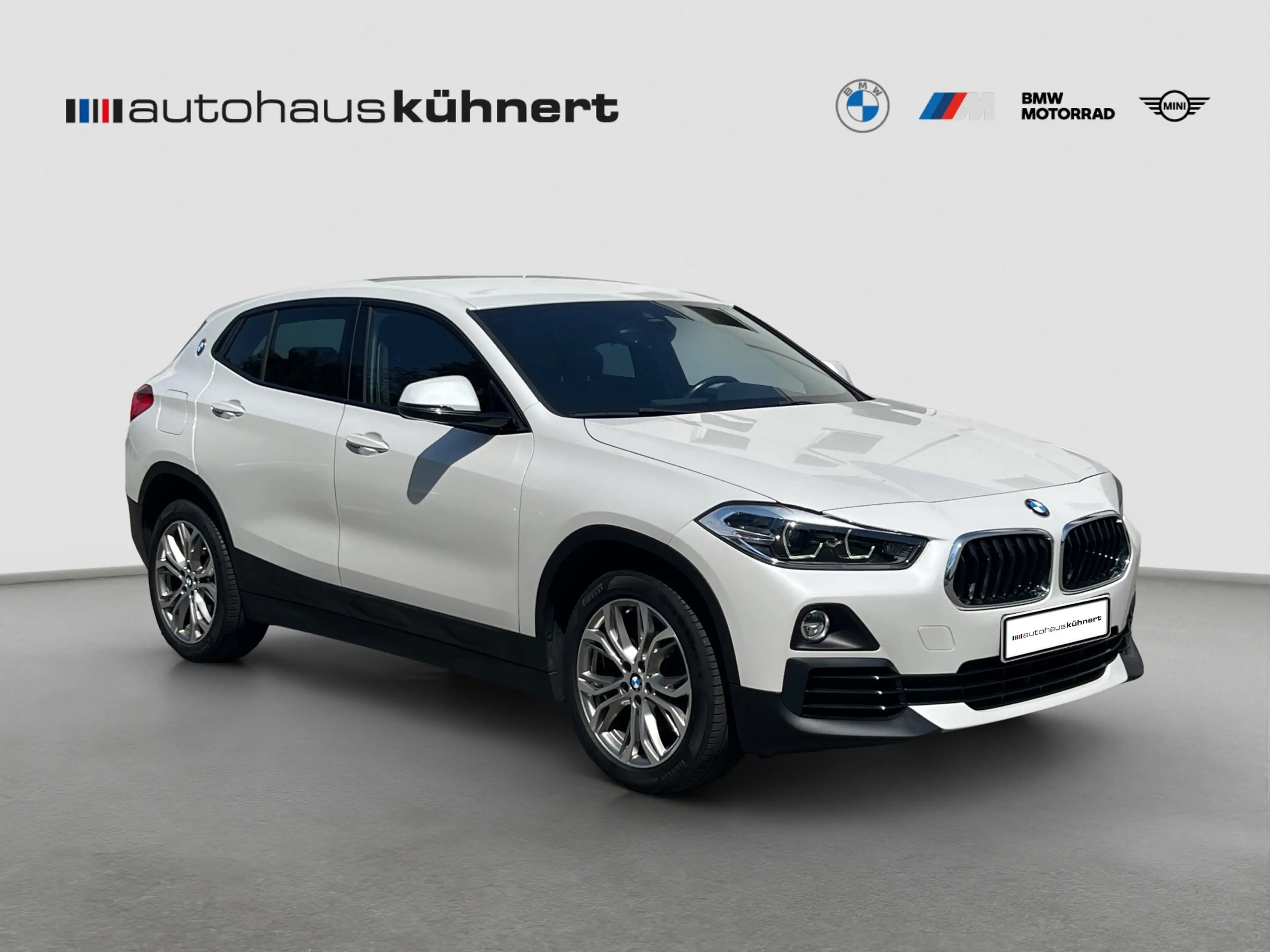 BMW X2 xDrive18d LED SpurAss HUD Navi RFK Sportsitz — photo 9