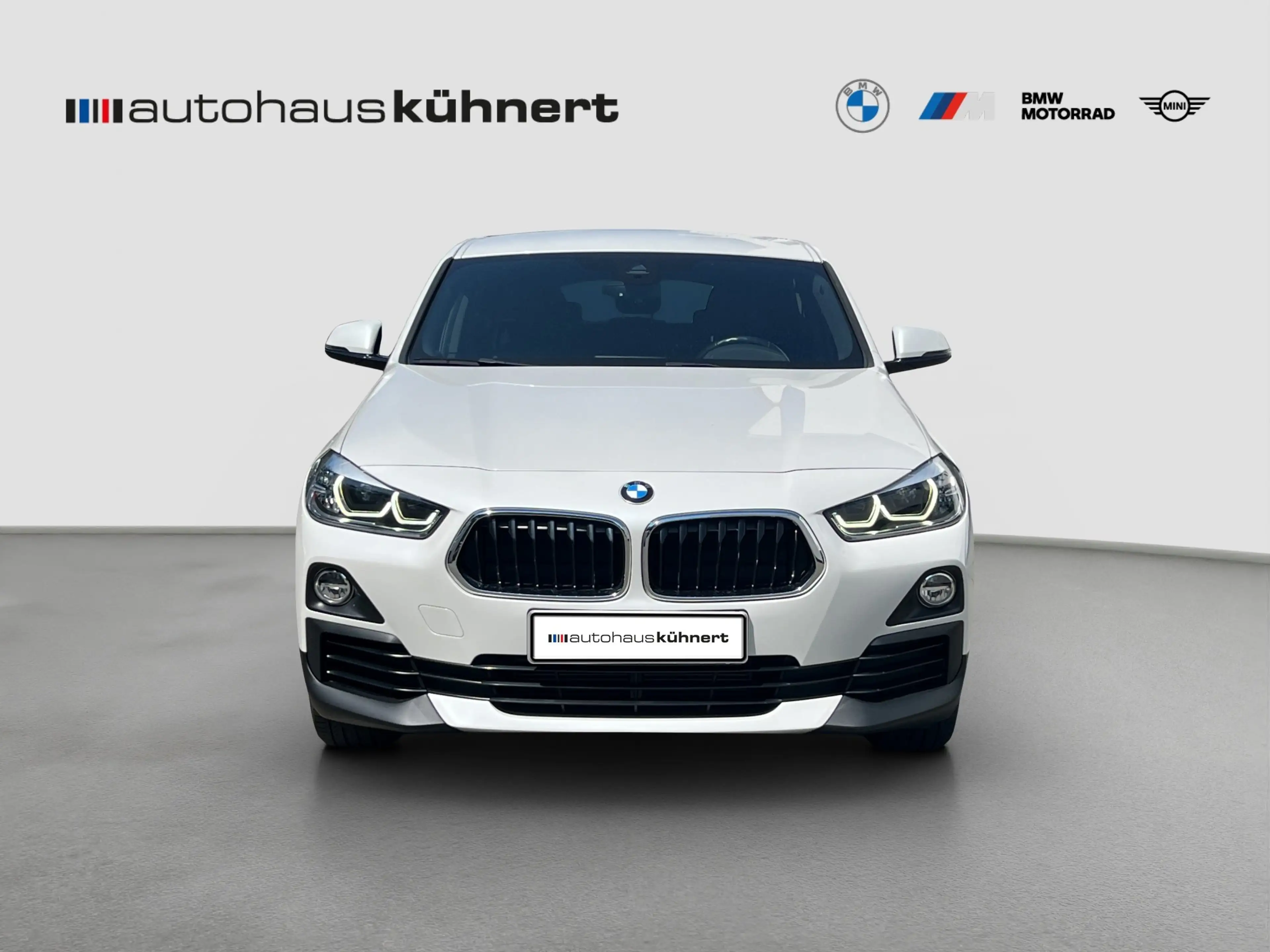 BMW X2 xDrive18d LED SpurAss HUD Navi RFK Sportsitz — photo 3