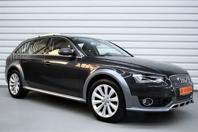Audi A4 allroad quattro+ACC+Keyless+Totwinkel+AHK