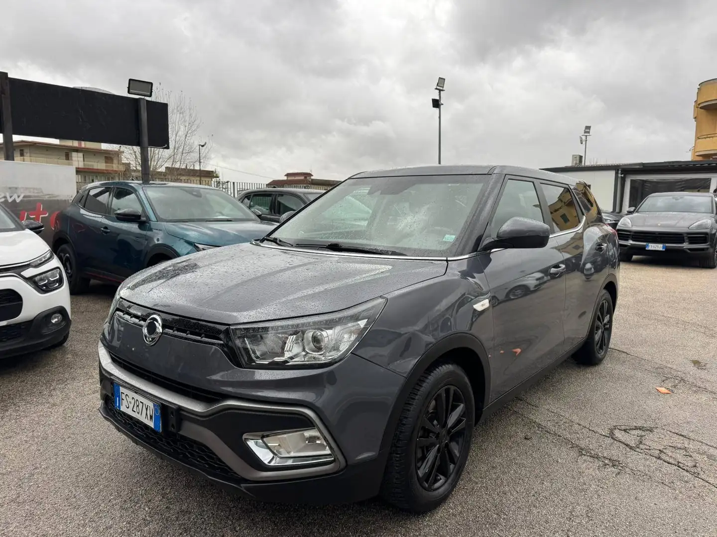 SsangYong XLV XLV 1.6 Icon 2wd Silber - 1