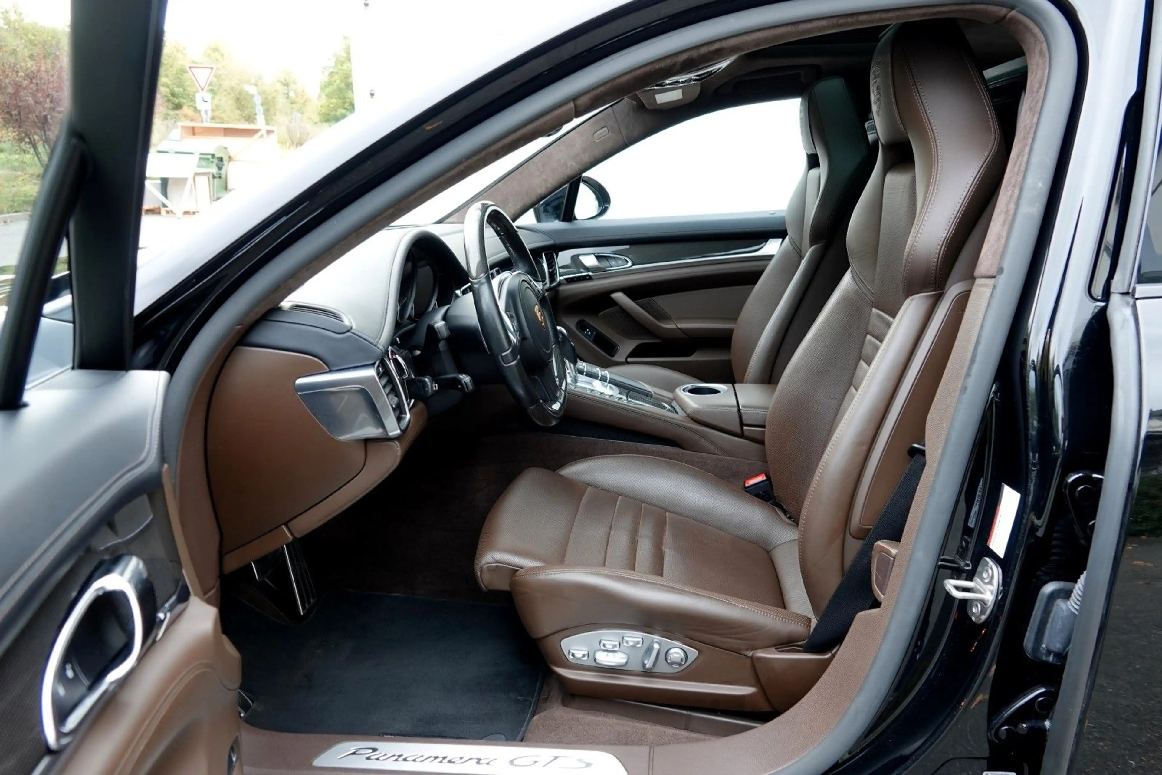 Porsche Panamera GTS *2 HAND* BURMESTER* SPORT-CHRONO* — photo 10