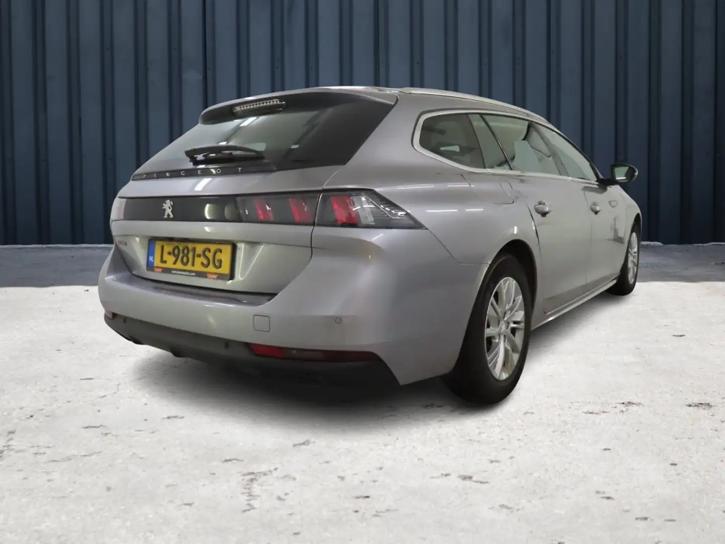 Peugeot 508 SW 1.2 PureTech Blue Lease Active (131PK), 2e-Eig, Grijs - 2